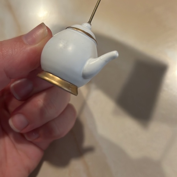 New Kate Aspen Tea Party Card Holder - Picture 4 of 5